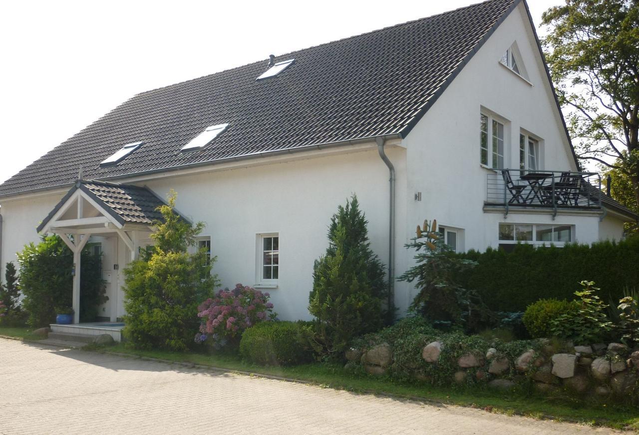 Pension Zum Leuchtturm Bastorf Zewnętrze zdjęcie